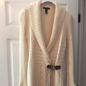 Lauren Ralph Lauren sweater Size medium in good condition